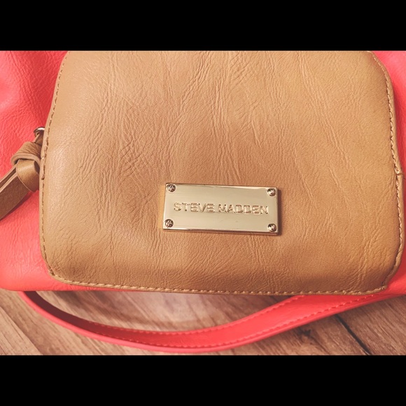 Steve Madden Small crossbody bag - Picture 2 of 2